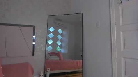 Ari Wilde online show from 04.20.26