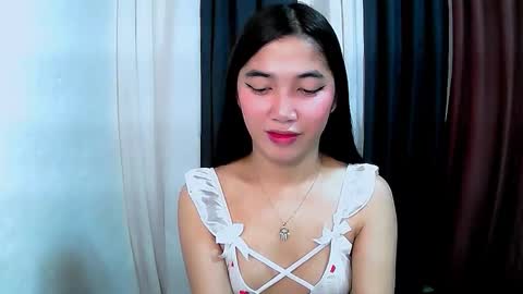 Snapshot of aria_fucks chatting on 10.16.25 ARIA online show from 10.16.25