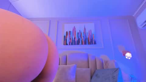 Snapshot of aria_greco chatting on 01.24.25 Aria  online show from 01.24.25