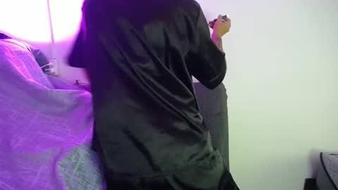  777 online show from 04.30.26