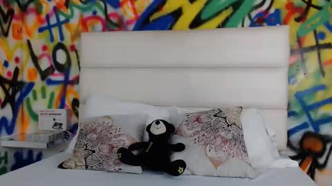 aria online show from 12.22.24