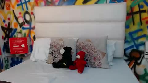 aria online show from 12.21.25