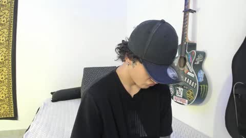 Aria and Orien online show from 02.25.26