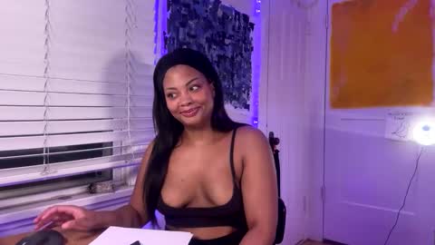 Aria Atelier online show from 09.25.25