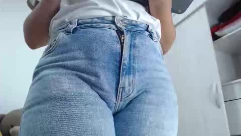 ariacoral online show from 11.16.25