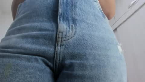 ariacoral online show from 12.18.25