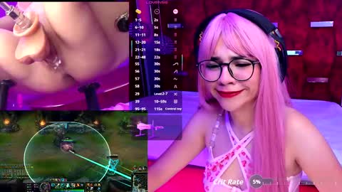 Snapshot of ariaddams chatting on 09.20.25 Ari online show from 09.20.25