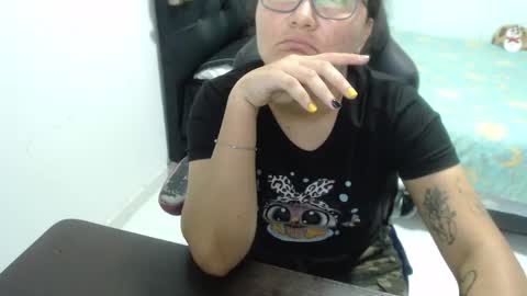 ...Ariana... online show from 12.18.24