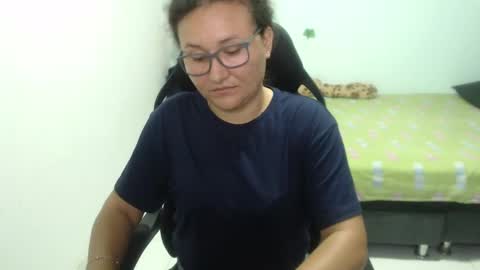 ...Ariana... online show from 02.07.25