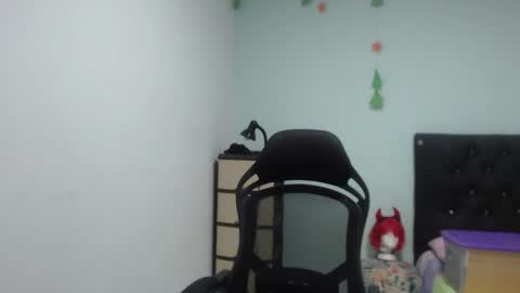 ...Ariana... online show from 10.10.25