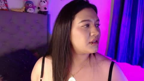 Snapshot of ariadna_martin chatting on 05.21.26 Ari online show from 05.21.26
