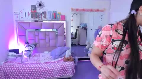 ariadnacappelletty online show from 03.10.26