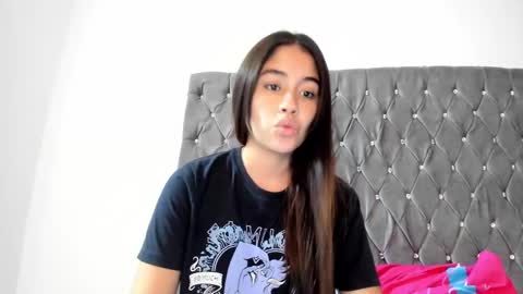 Snapshot of ariamontgomeryyy chatting on 01.25.25 Aria Montgomery online show from 01.25.25