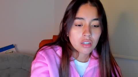 Snapshot of ariamontgomeryyy chatting on 02.04.25 Aria Montgomery online show from 02.04.25