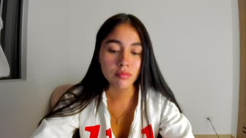 Snapshot of ariamontgomeryyy chatting on 06.01.26 Aria Montgomery online show from 06.01.26