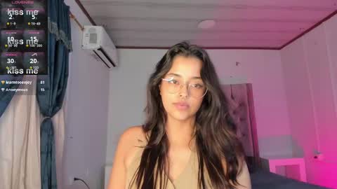 Ariana  online show from 12.07.24