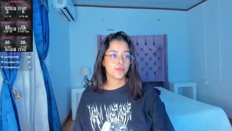 Ariana  online show from 12.10.24