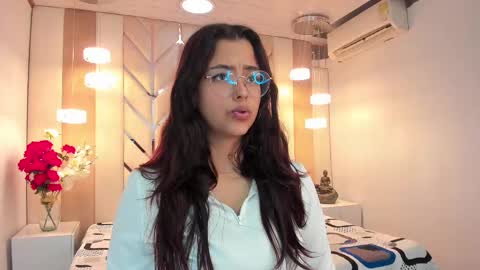 Ariana  online show from 02.20.25