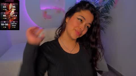 Ariana  online show from 10.31.25