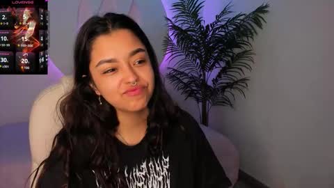 Ariana  online show from 11.22.25