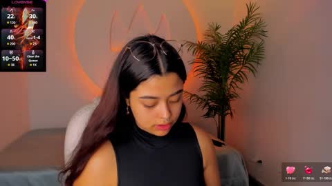 Ariana  online show from 12.04.25