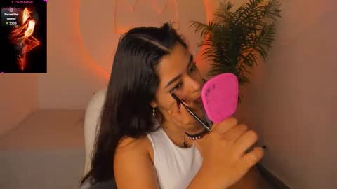 Ariana  online show from 12.05.25