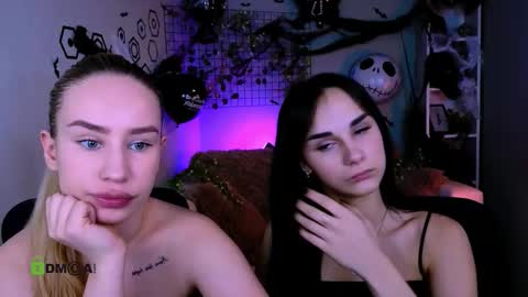 ariana_ross7 online show from 10.21.25