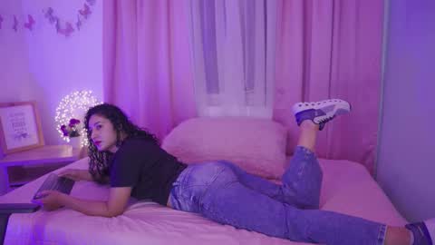 Snapshot of arianaa_18 chatting on 03.06.26 ARIANAA online show from 03.06.26