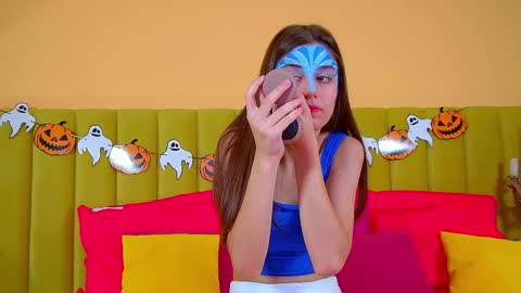 Ariana online show from 10.31.25