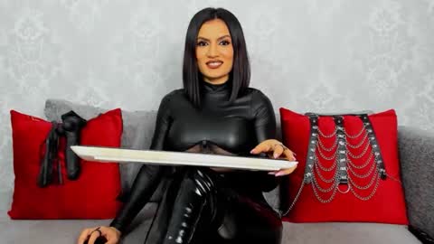 Arianaawild online show from 12.01.25