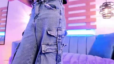 Ari  online show from 10.18.25