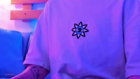 Ari  online show from 10.22.25