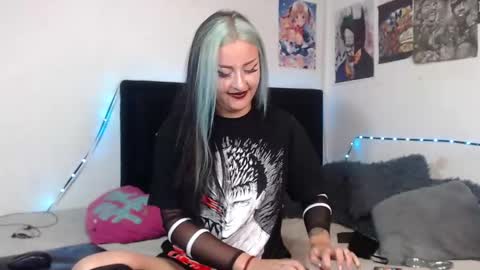 Snapshot of arianauwu666 chatting on 01.27.25 help me 100 hands up my OF is Free  online show from 01.27.25