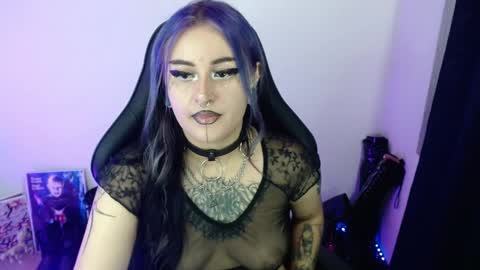 Snapshot of arianauwu666 chatting on 05.12.26 help me 100 hands up my OF is Free online show from 05.12.26