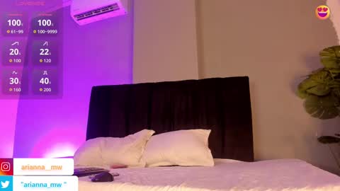 arianna__8 online show from 11.17.25