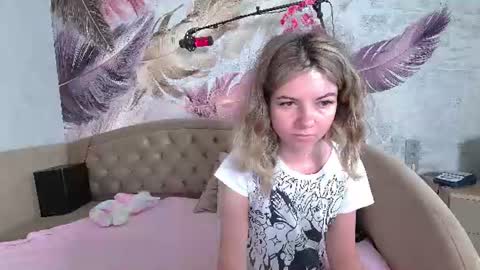 Snapshot of arianna_flower chatting on 06.26.26 arianna_flower online show from 06.26.26