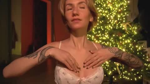 Olivka online show from 12.21.24