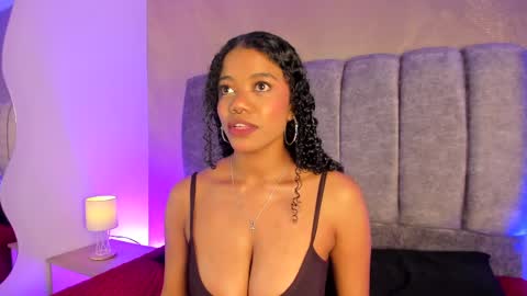 Snapshot of arianna_roxe_ chatting on 06.04.26 arianna_roxe_ online show from 06.04.26