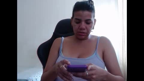 ariannaloovel online show from 12.07.24