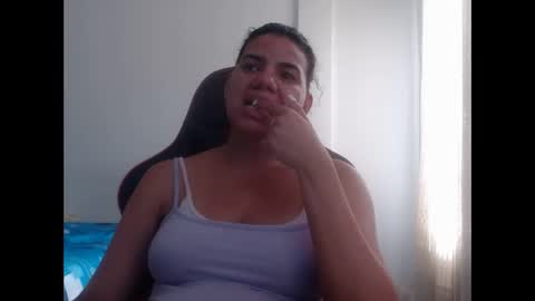 ariannaloovel online show from 01.10.25