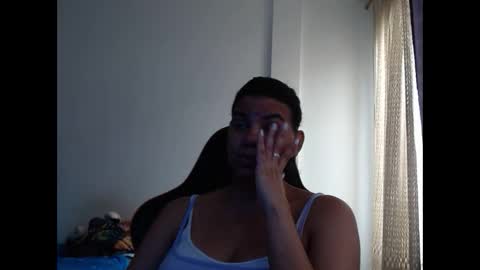 ariannaloovel online show from 02.11.25