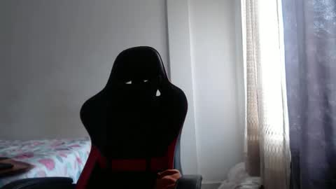 ariannaloovel online show from 11.05.25