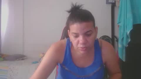 ariannaloovel online show from 04.18.26