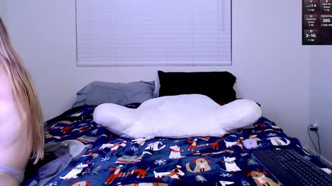 Snapshot of ariannapena chatting on 12.07.24 Arianna Pea online show from 12.07.24