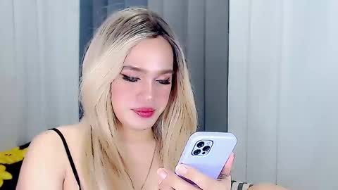 ARIANNE CUMS  online show from 03.07.25