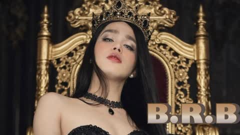 ARIANNE CUMS  online show from 04.11.26