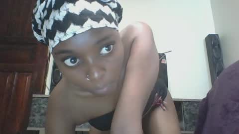 Tight pussy online show from 04.22.26