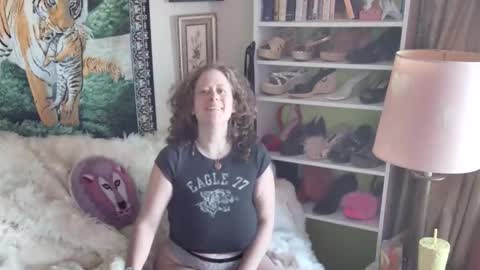 Arielle Ari online show from 01.15.26