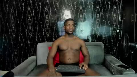 Snapshot of arielbronwxxx chatting on 10.19.25 chris online show from 10.19.25