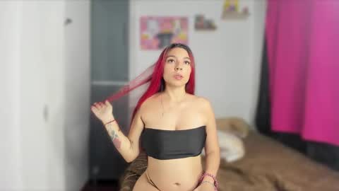 Stephany  online show from 02.11.25